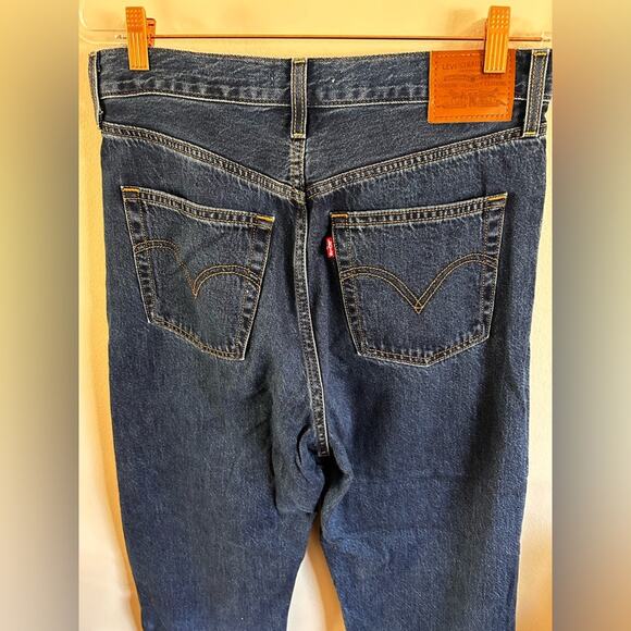 Levis Premium Ribcage Straight Ankle Women's Size 30 Jean Dark Wash Button Fly - Picture 8 of 10